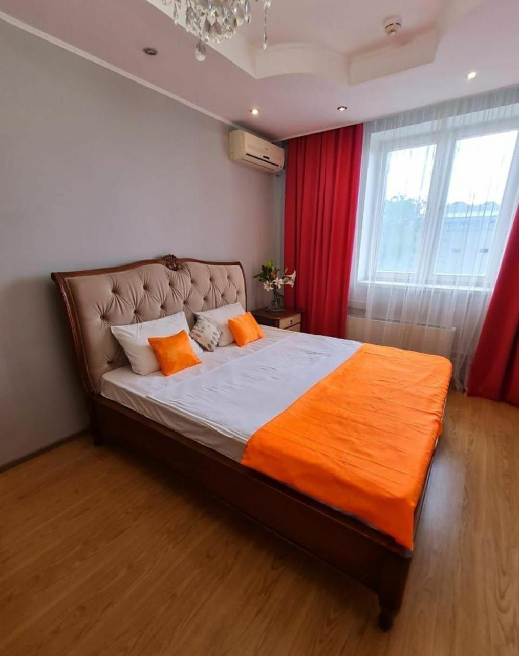 Apartment 2-х комнатная в жк куат возле трц мега по розыбакиева